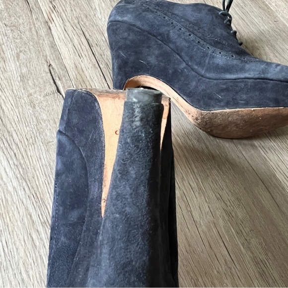 Dolce Vita Suede Wingtip Platform Oxford Shoe​ - Picture 6 of 7